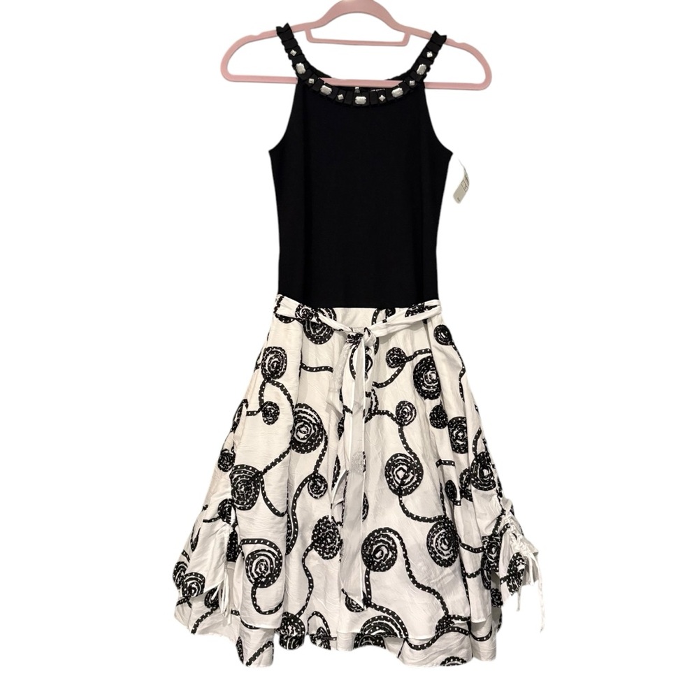 NWT, David Charles Sleeveless Black and White Swirl Flare Party Dress.